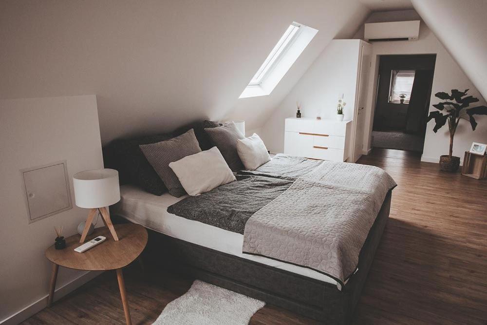 Traumhaftes Apartment Lauf 佩格尼茨河畔劳夫 外观 照片
